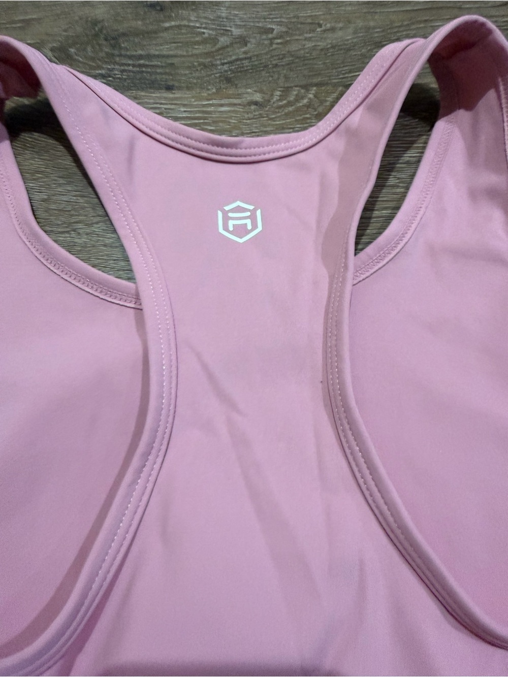 Attraco Women's Pink Scallop Hem Tennis Skort and Matching Tank Top - Picture 9 of 10